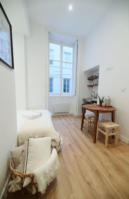 Appartement Place Des Terreaux Lyon Exterior photo